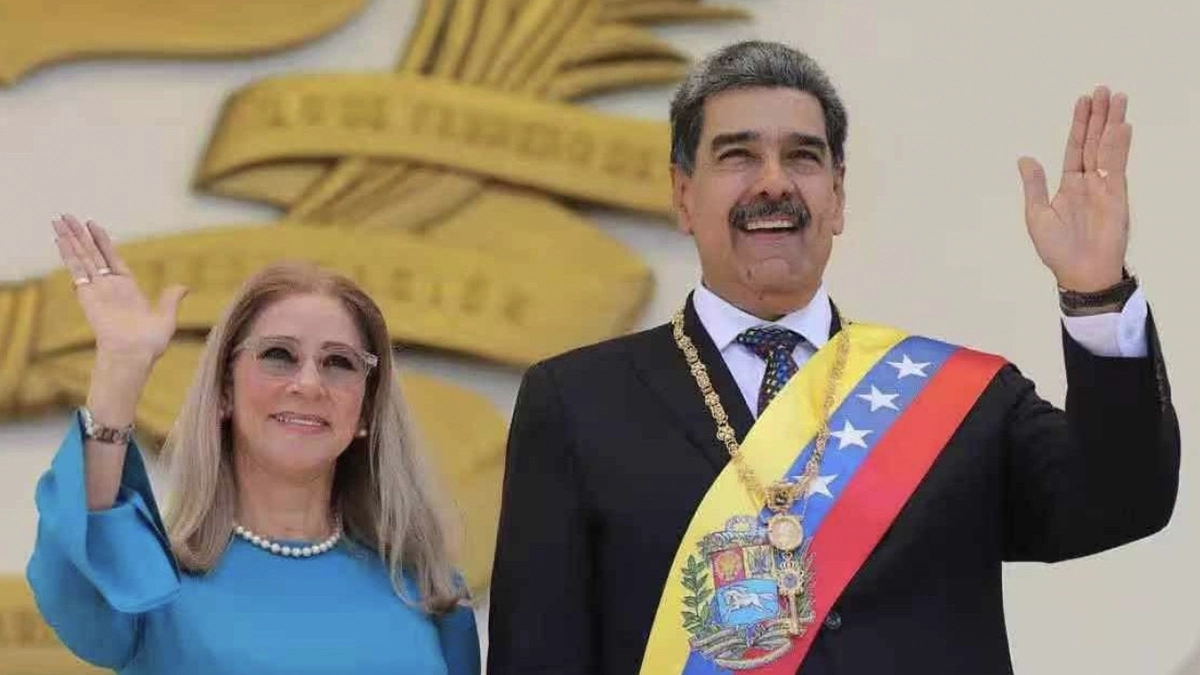 Featured image for “Maduro y Cilia Flores enfrentan nueva audiencia en E.U. en medio de disputa por pruebas y defensa legal”