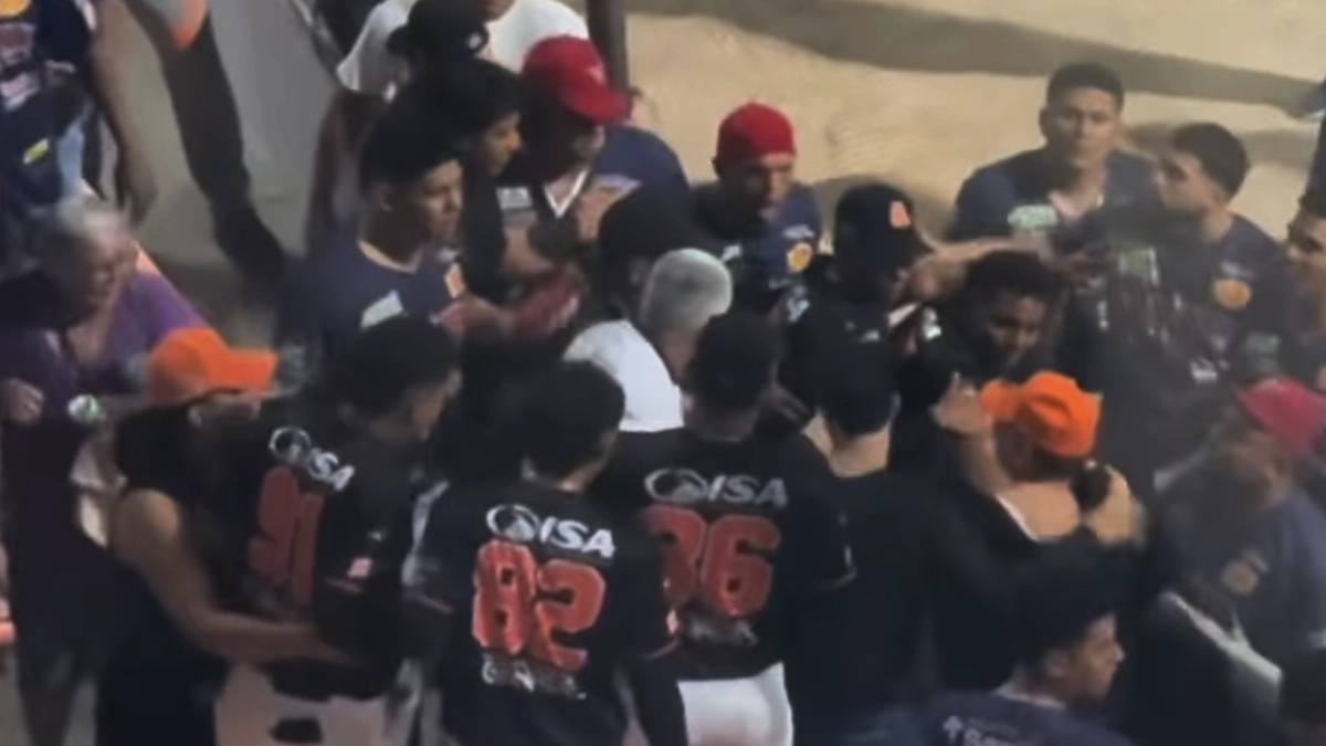 Featured image for “Las sanciones intentan poner orden tras violento episodio que estremeció el béisbol”