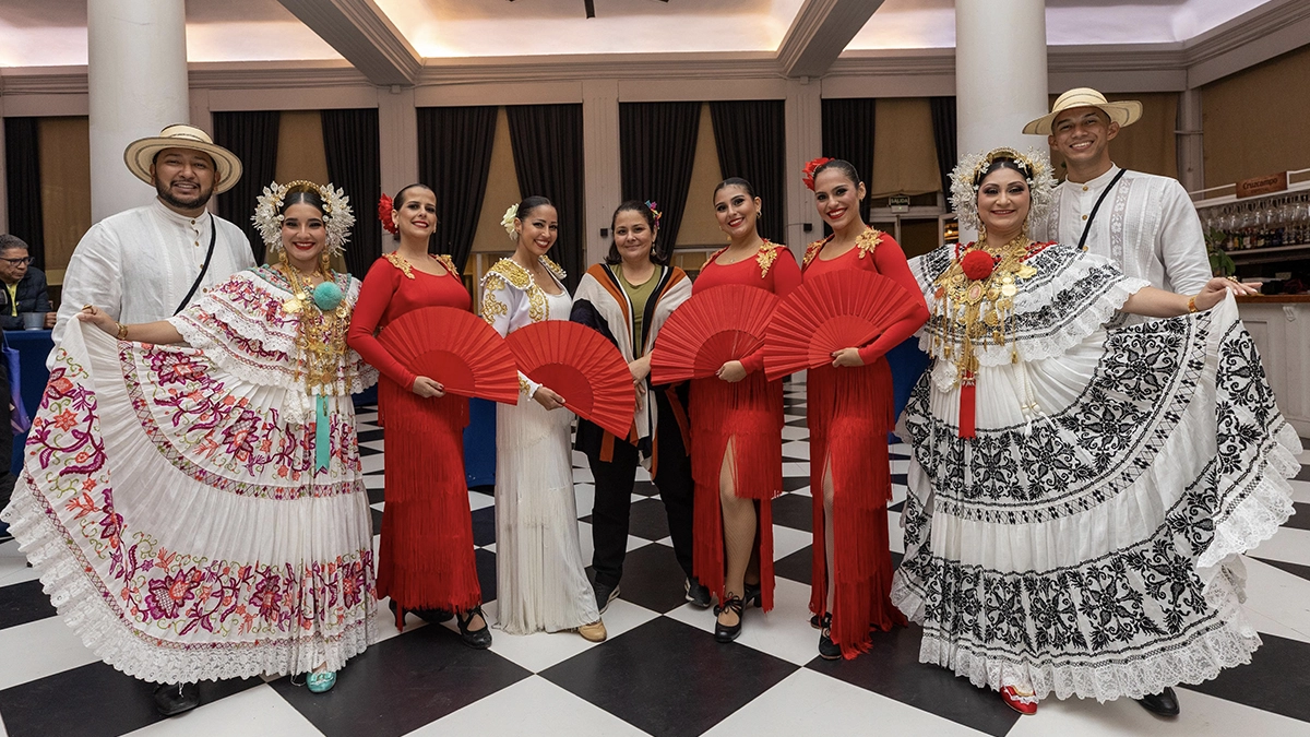 PANAMA EN DIRECTO - El folklore panameño conquista Málaga con el espectáculo “Flamenco & Típico Panameño”